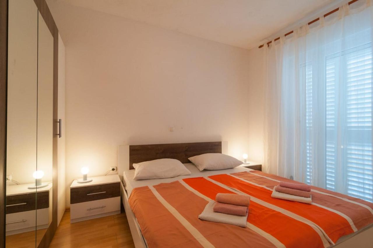 Apartment Stipic Omiš Eksteriør bilde