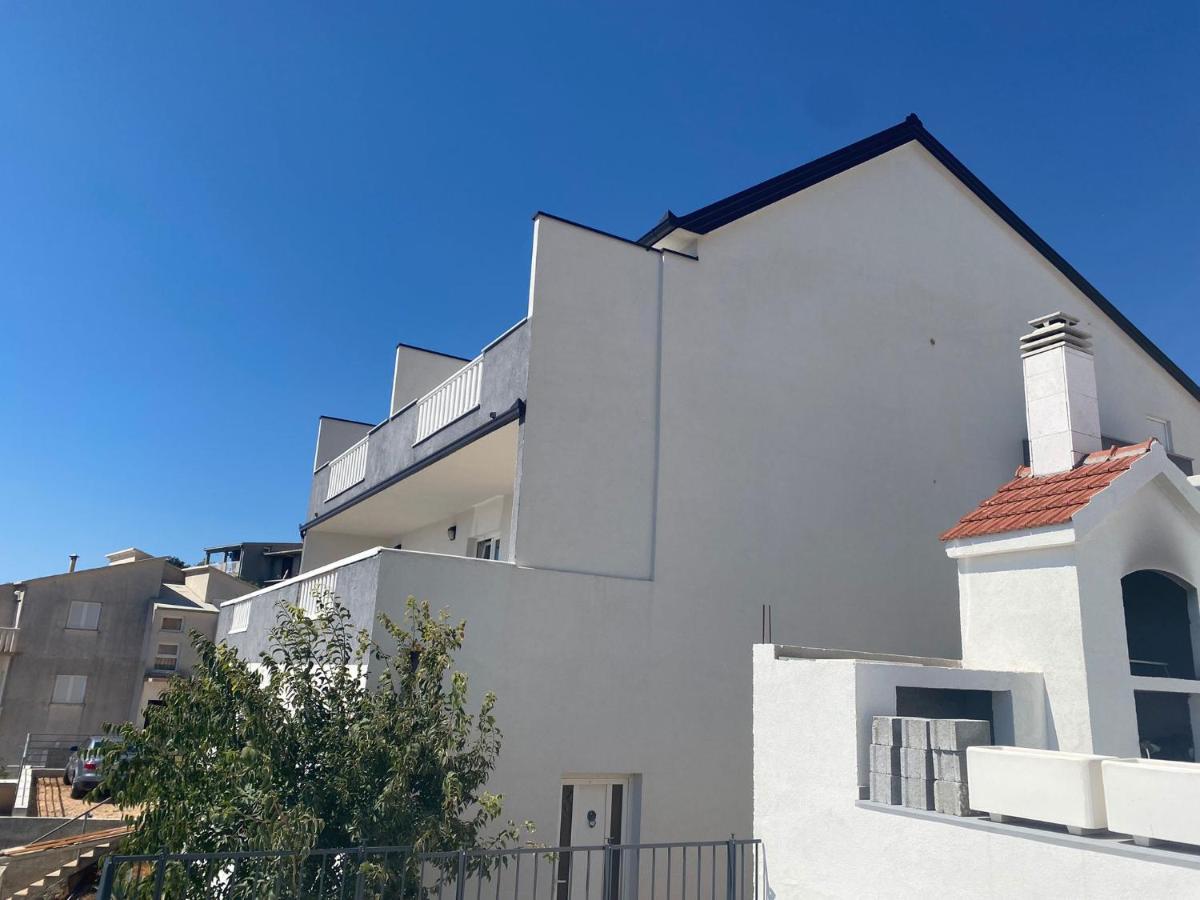 Apartment Stipic Omiš Eksteriør bilde
